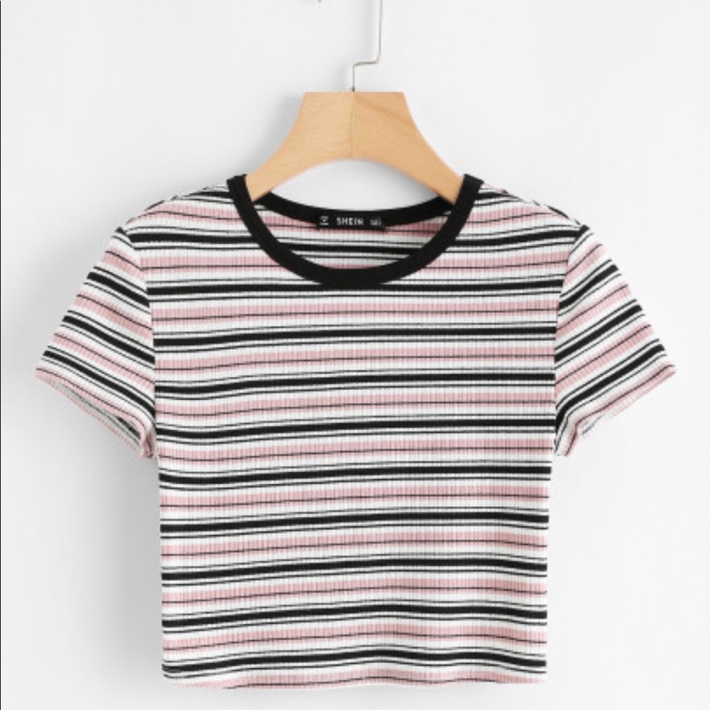 ✨Contrast Tape Striped Print Ribbed Tee✨